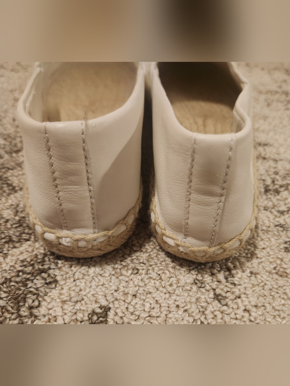 Tory Burch White Leather Espadrilles with Black Toe Cap - Picture 5 of 9